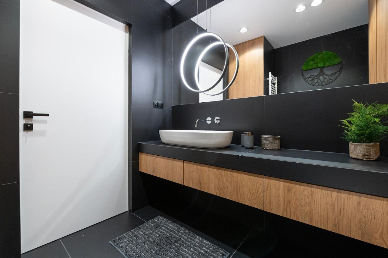 Luxury Copper Apartment II Lodz  Exterior photo